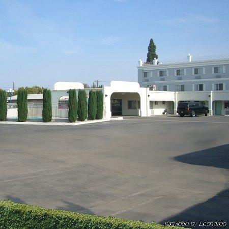 Travelodge By Wyndham Los Banos Ca Екстер'єр фото