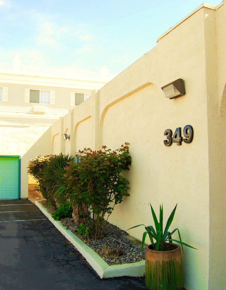 Travelodge By Wyndham Los Banos Ca Екстер'єр фото